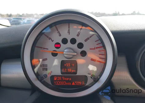 2008 Mini Cooper S z USA, uszkodzony, nr VIN WMWMF73528TT89537